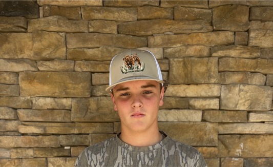 Point Strut Pointer Hat | Khaki-White