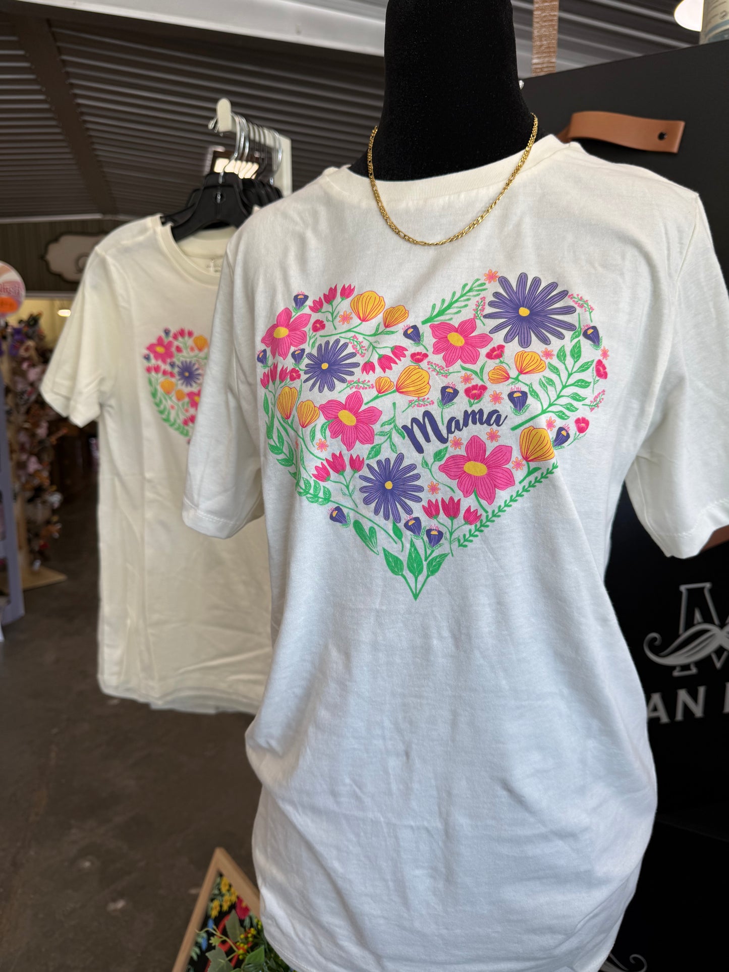 Mama Heart Tee