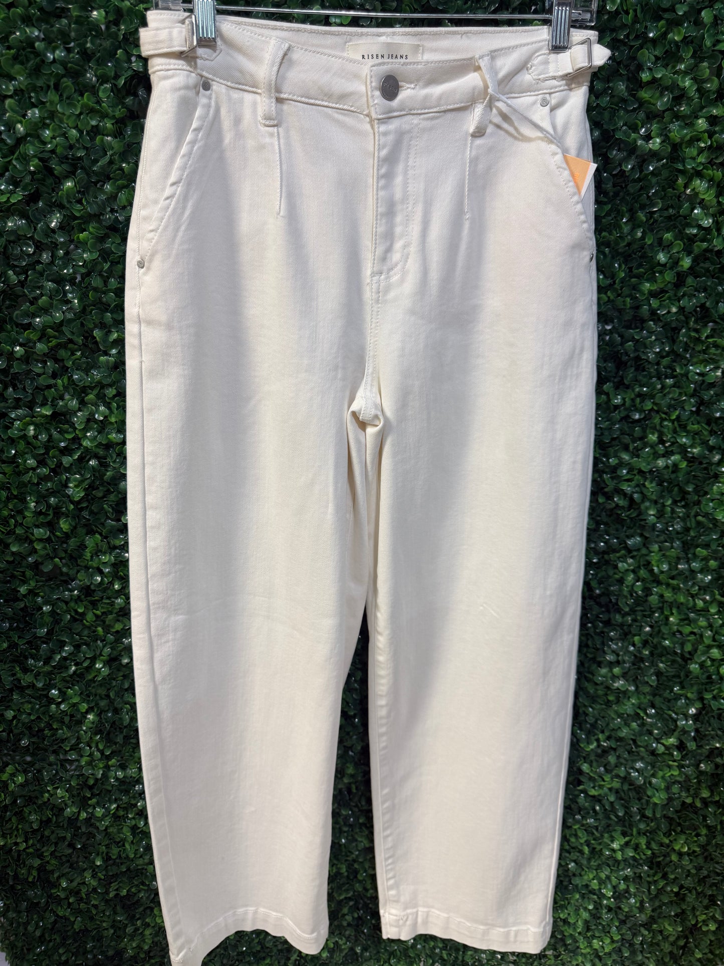 Risen Cream Jeans