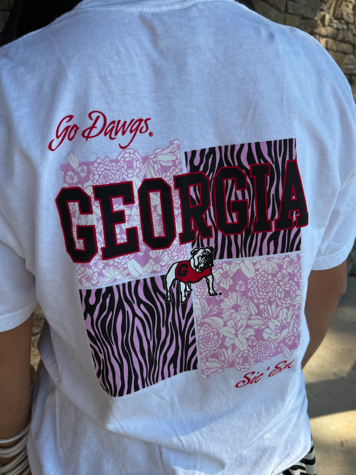 The White Zebra Square Georgia T-Shirt