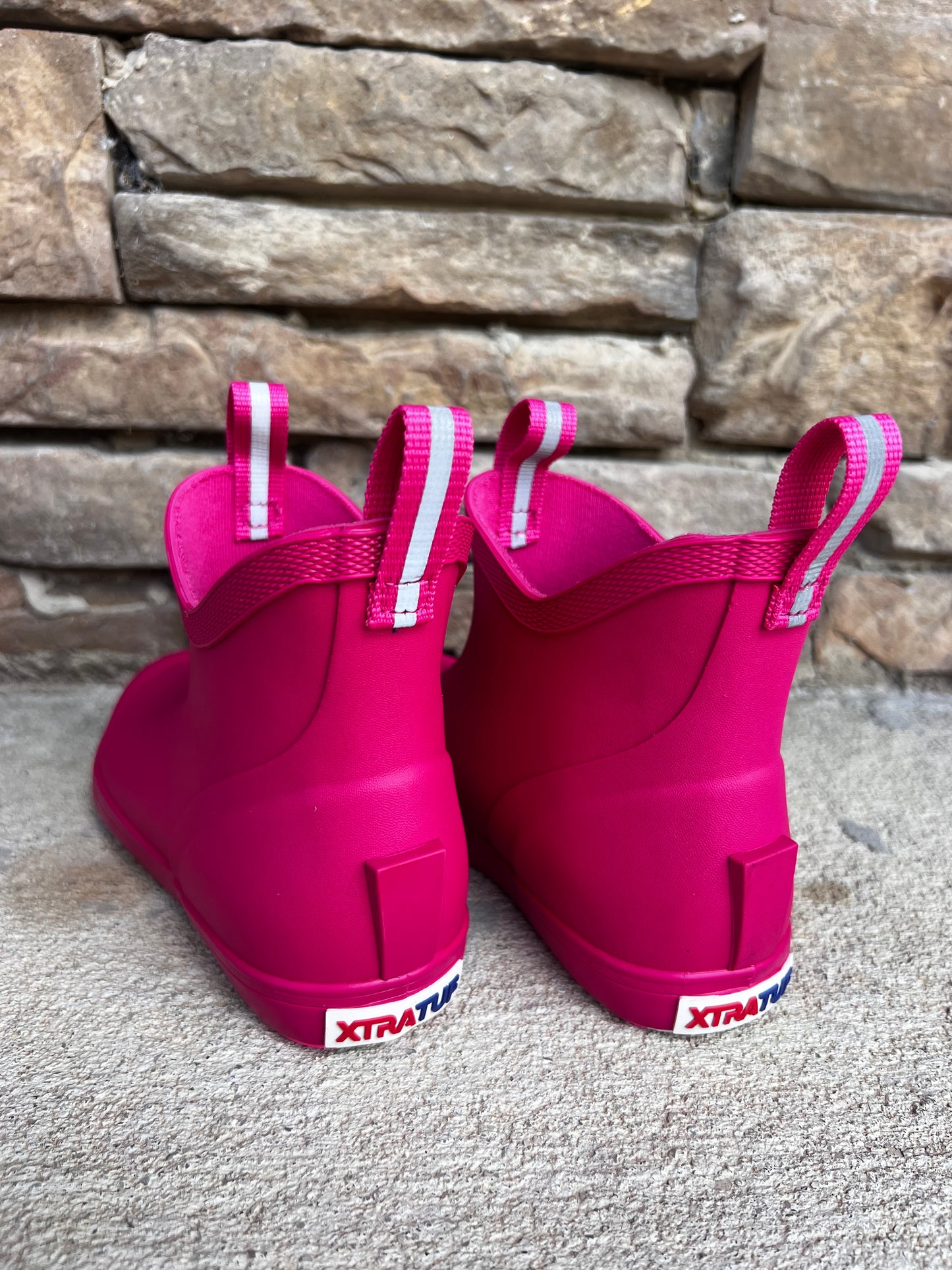 Youth Neon Pink Xtra Tuff Boots