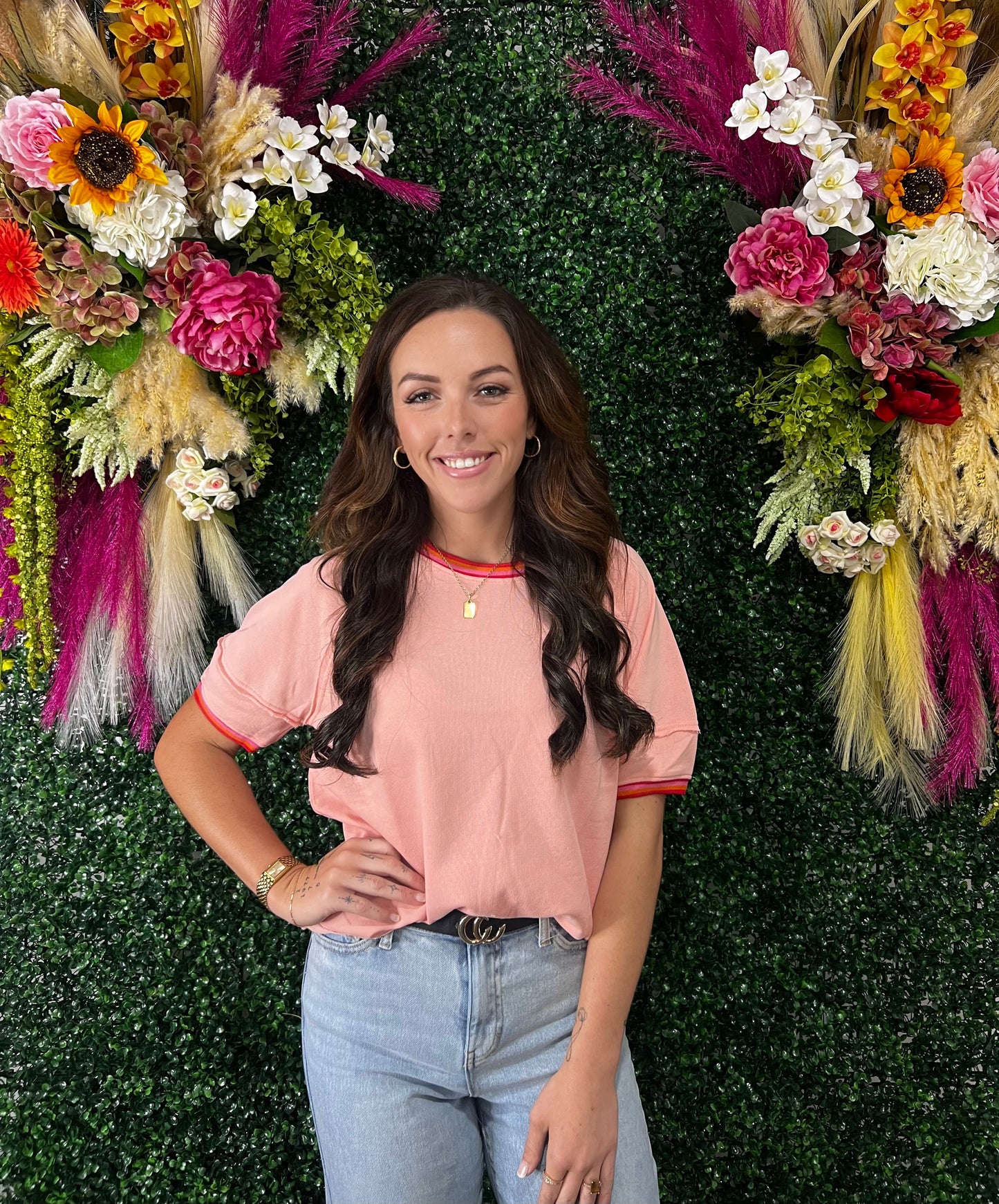 Bold in Peach Top