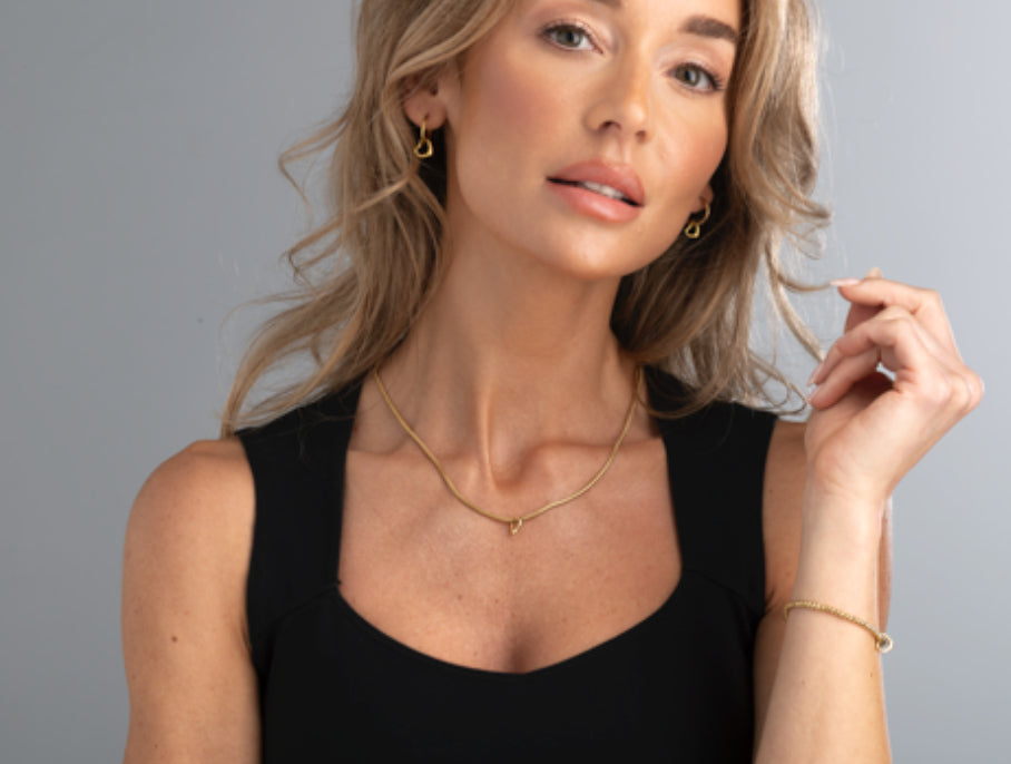 Heart gold necklace