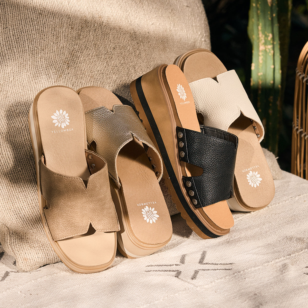 Black Alameda wedge sandals