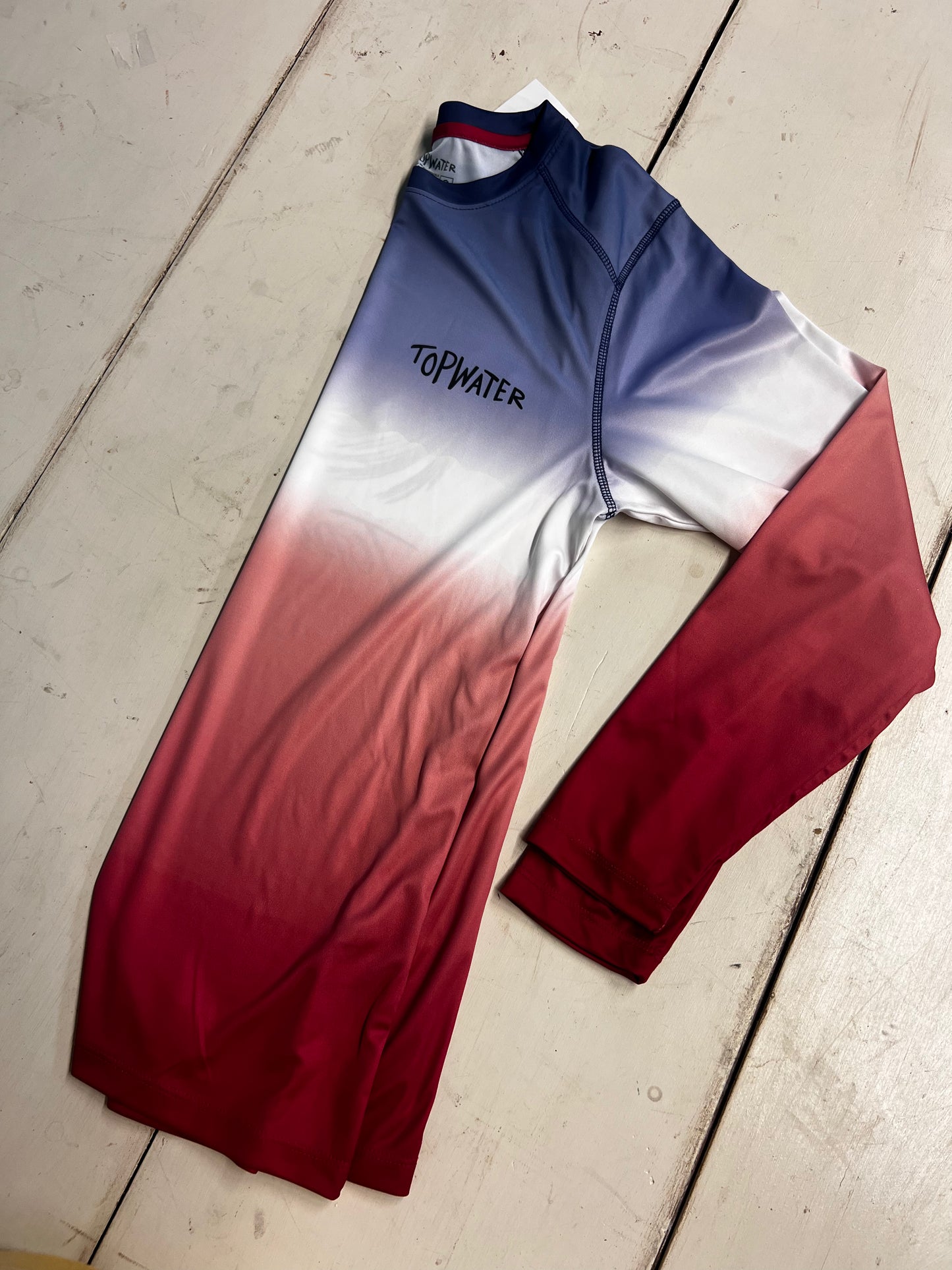 Flag fly performance long sleeve