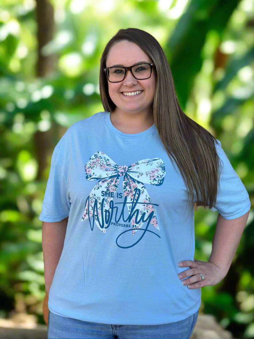 She Is Worthy T-shirt
