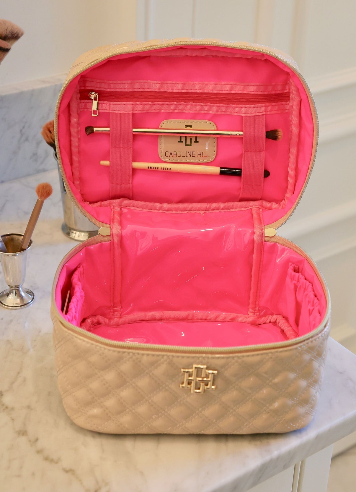 Hampton Train Case