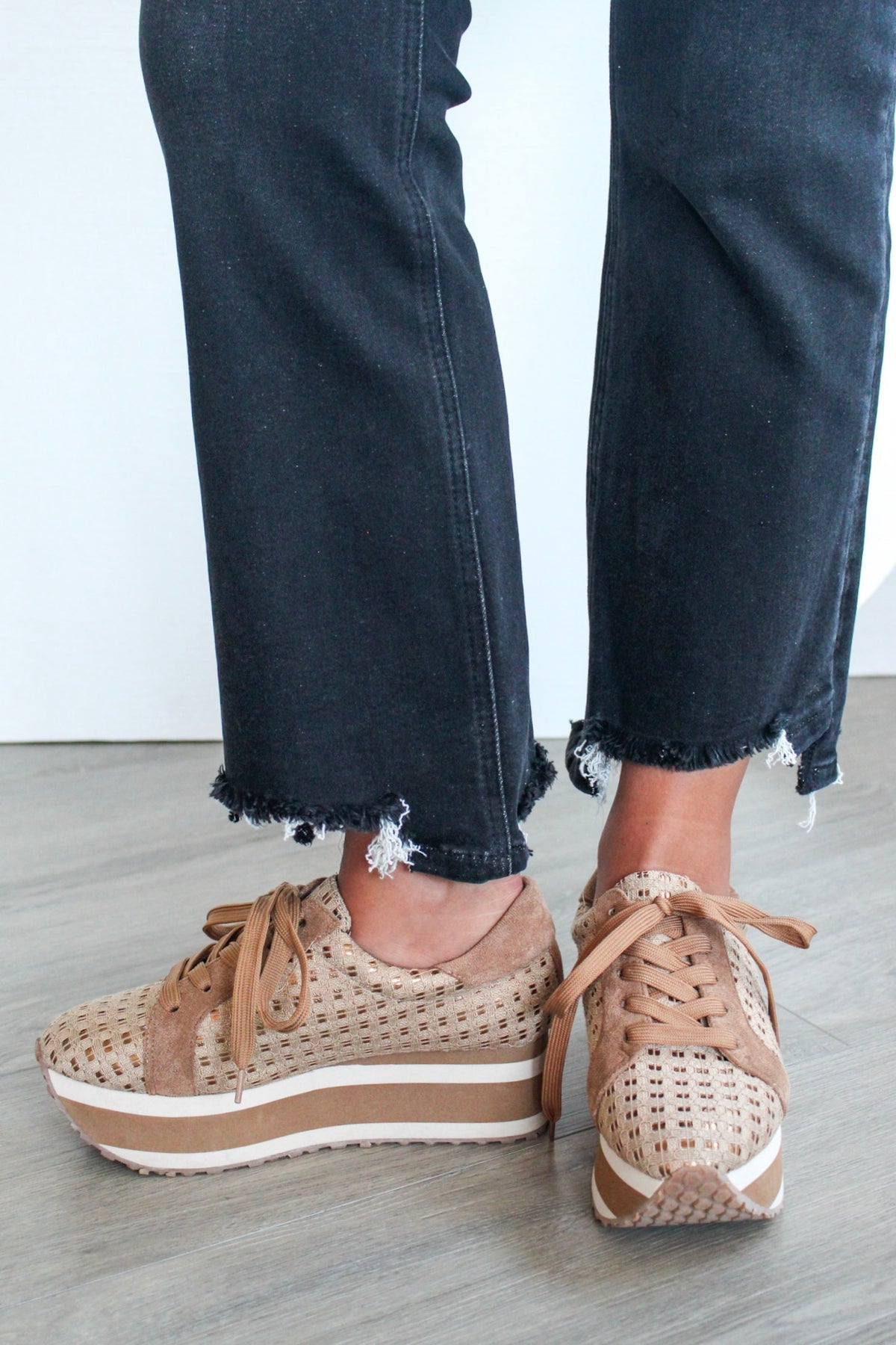 Taupe Tempo Sneaker