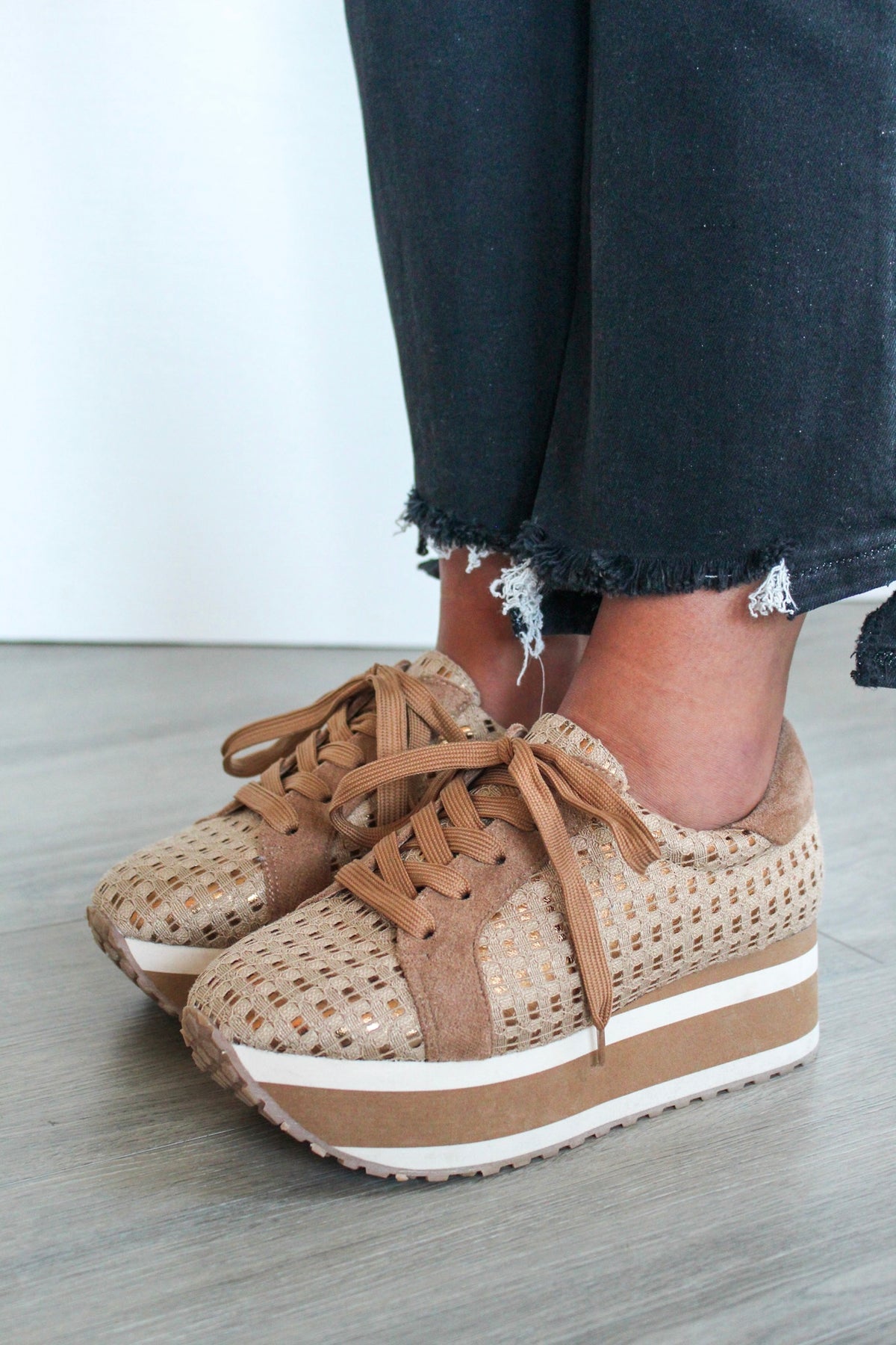 Taupe Tempo Sneaker
